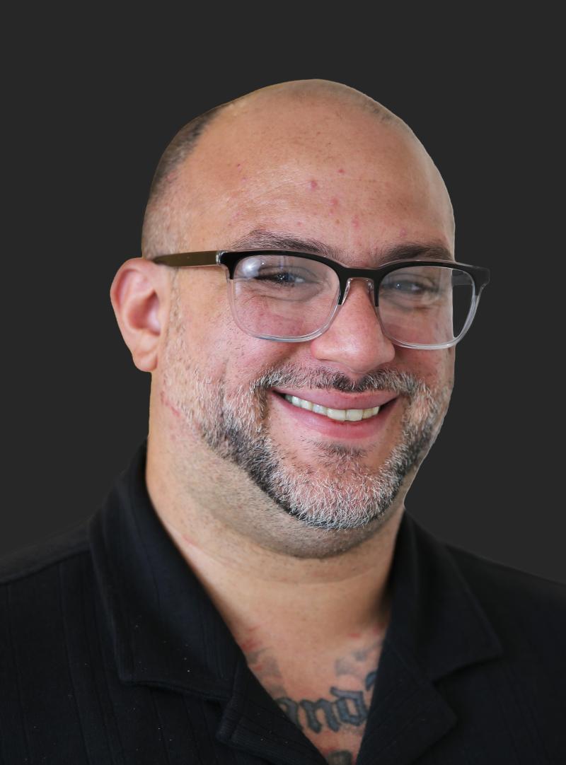 Miguel Santiago - Market My Market